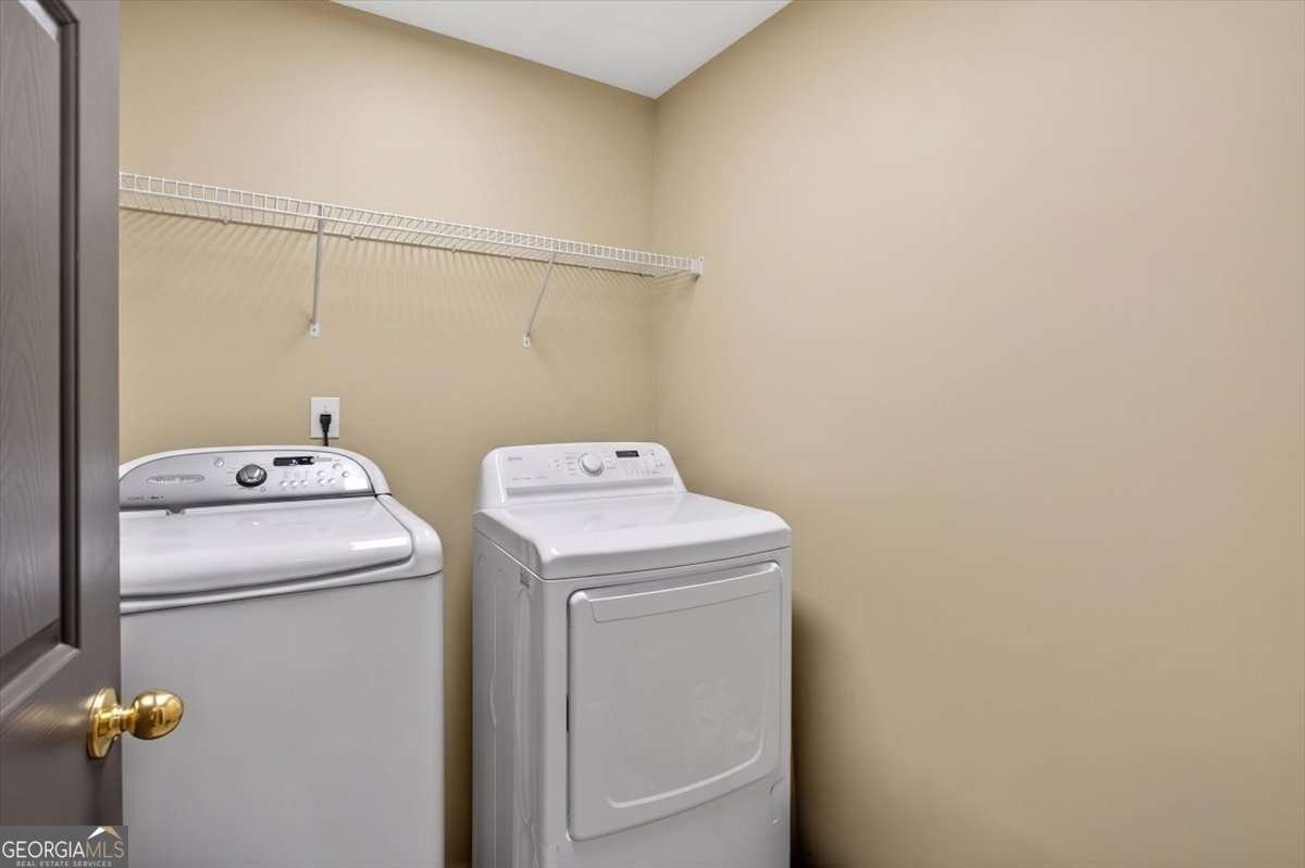 487 Highlands Loop Woodstock - Photo 33