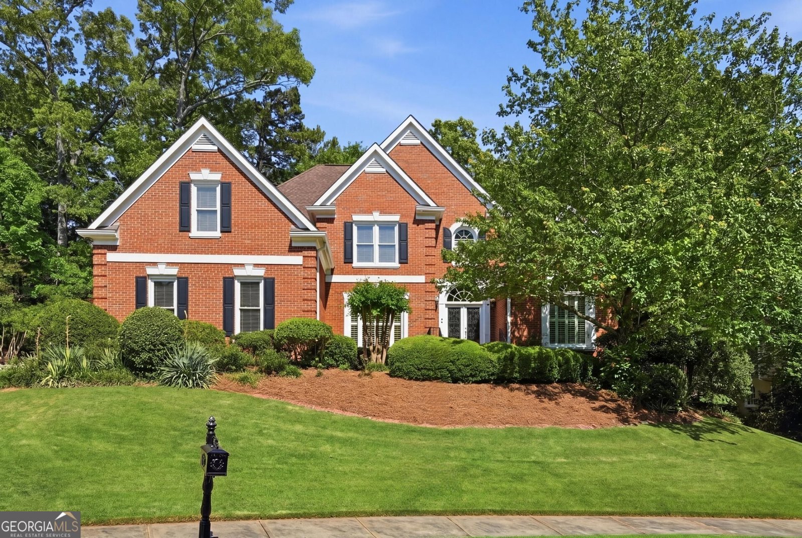 2738 Twin Leaf Trail Marietta - main photo