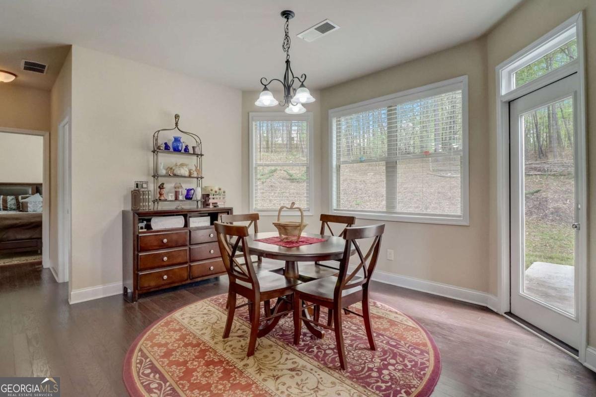 180 Talking Leaves Court Acworth - Photo 10