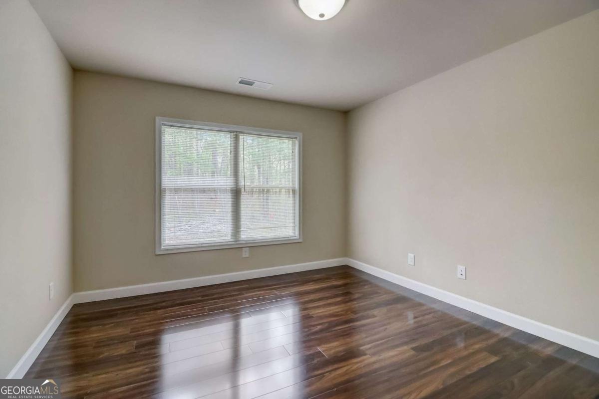 180 Talking Leaves Court Acworth - Photo 18