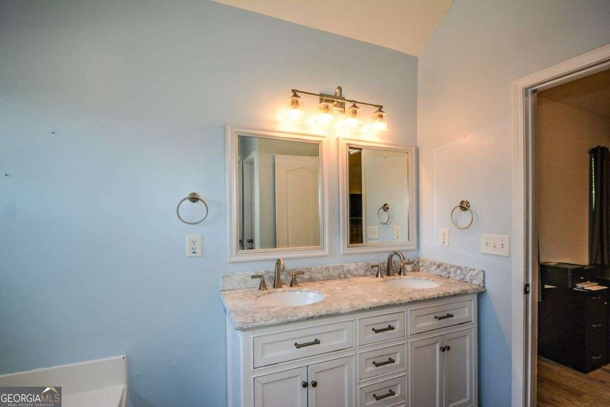 1324 Charleston Avenue Commerce - Photo 26