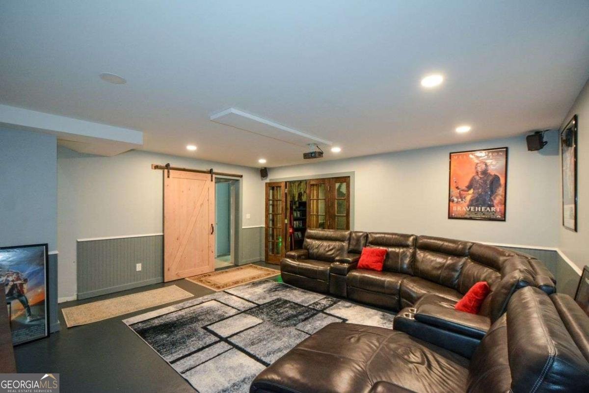 1324 Charleston Avenue Commerce - Photo 32