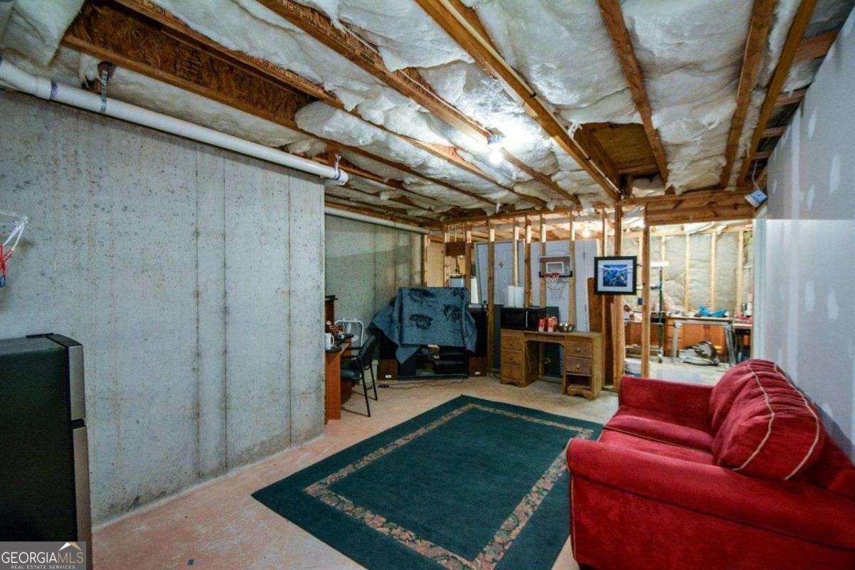 1324 Charleston Avenue Commerce - Photo 35
