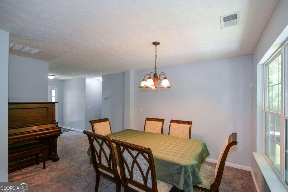 1324 Charleston Avenue Commerce - Photo 9