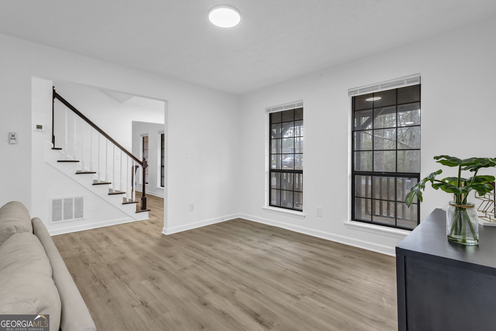 7436 Dartmouth Court Riverdale - Photo 6
