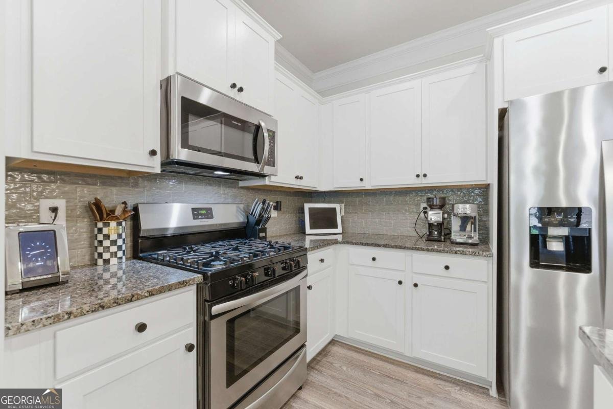 153 Hickory Village Circle Canton - Photo 12