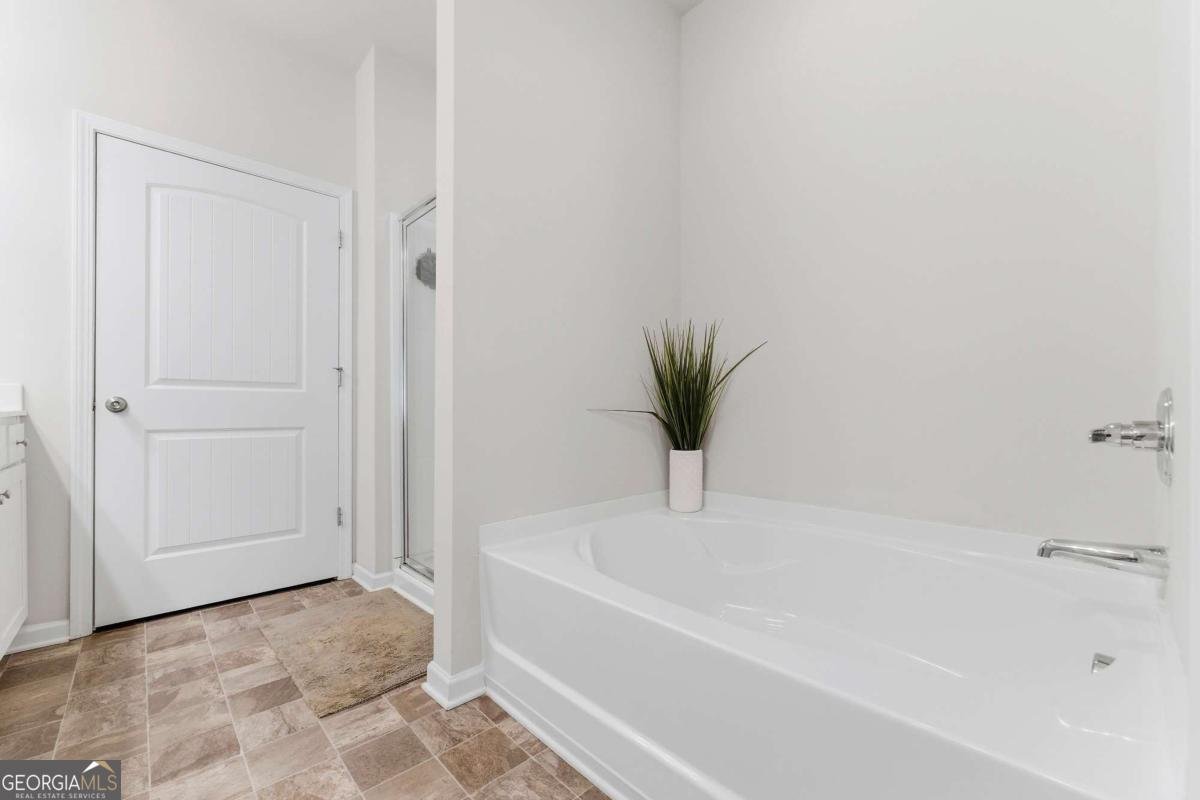 153 Hickory Village Circle Canton - Photo 17