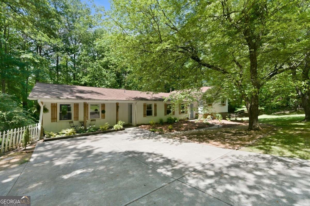860 Oakdale Road Canton - Photo 32