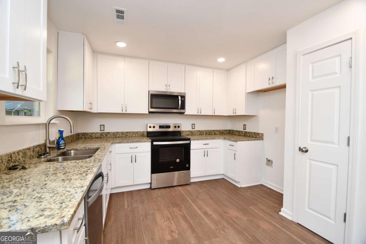 110 Thomas Trail Covington - Photo 7