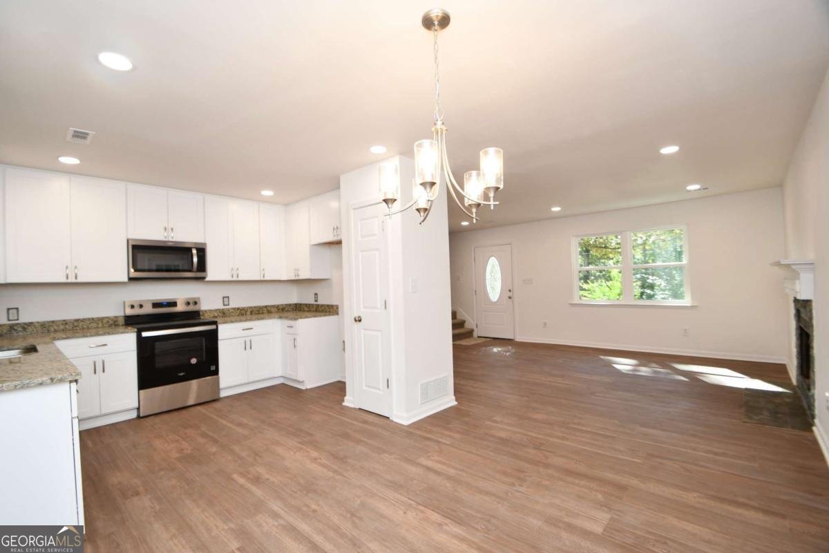 110 Thomas Trail Covington - Photo 8
