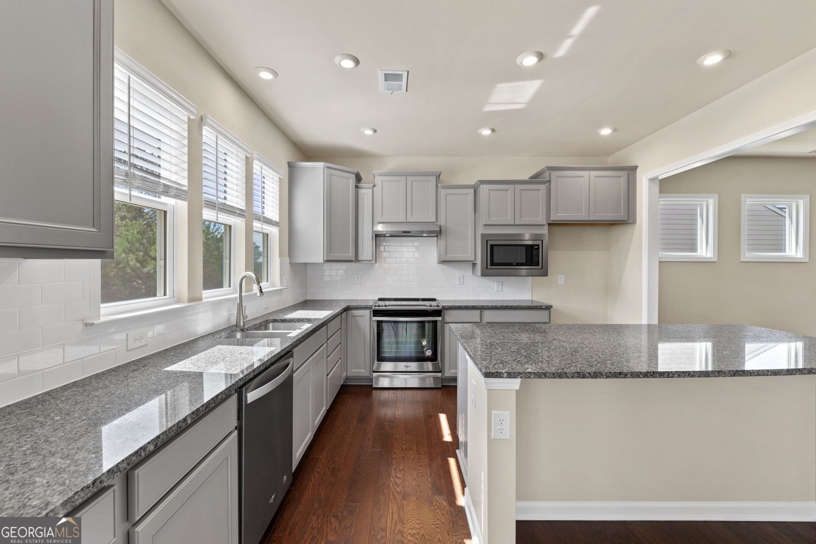 1141 Southern Pine Road Greensboro - Photo 23