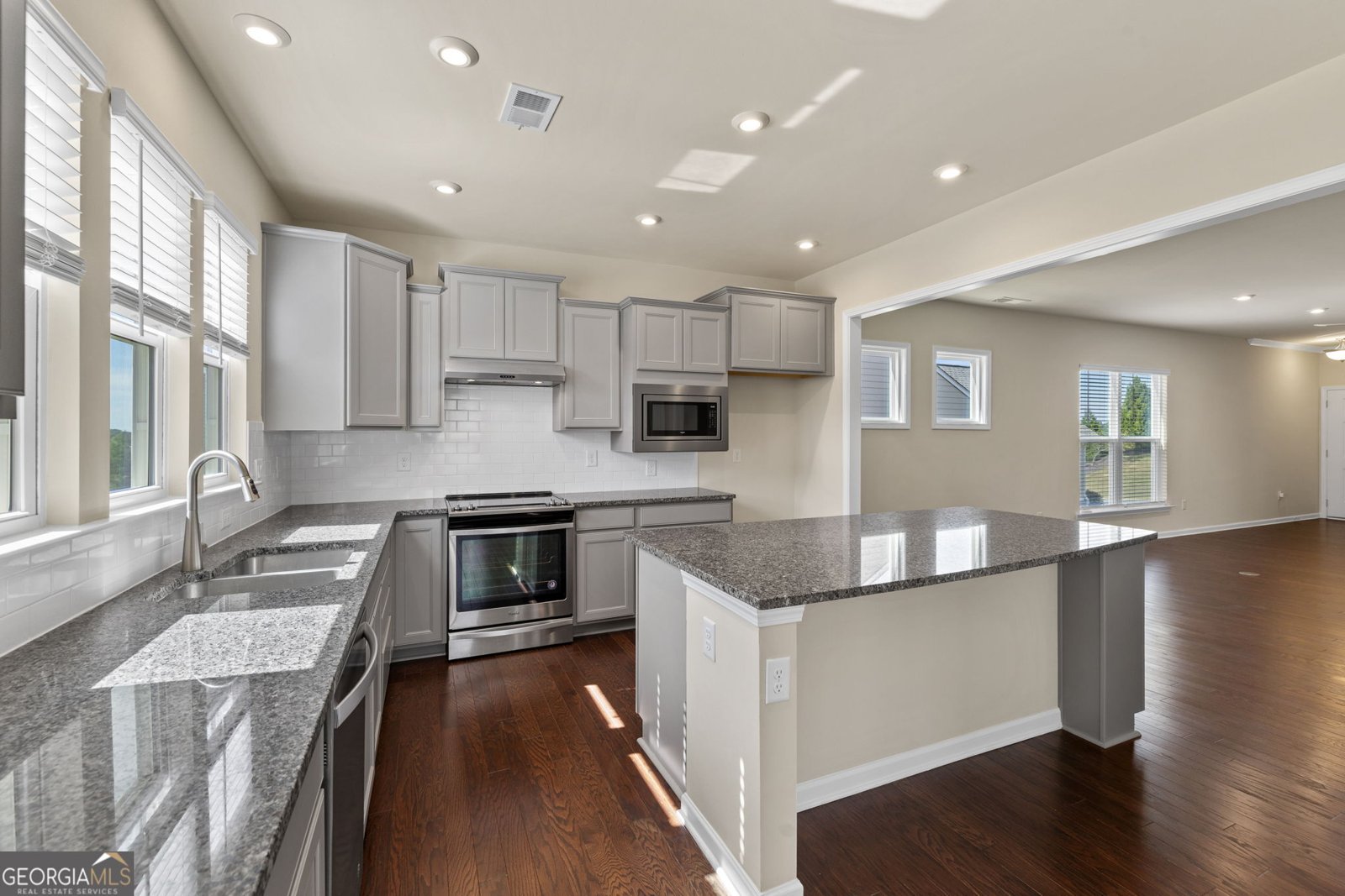 1141 Southern Pine Road Greensboro - Photo 26