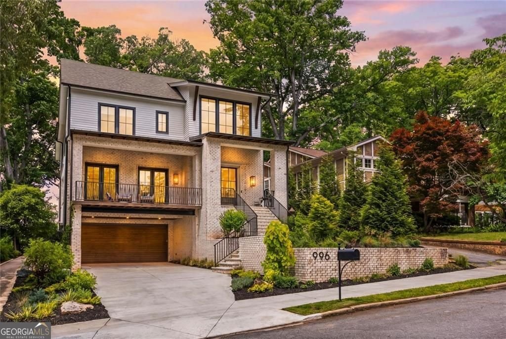 996 McLynn Avenue Atlanta - main photo