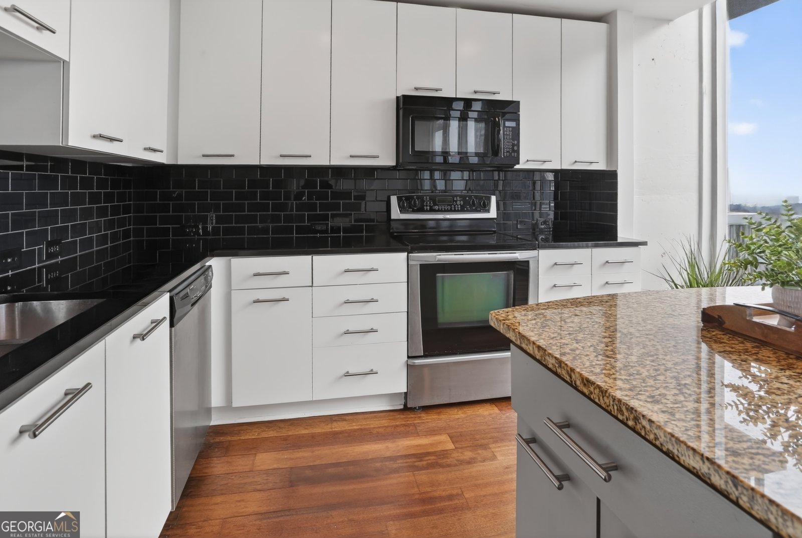 3324 Peachtree Road Atlanta - Photo 18