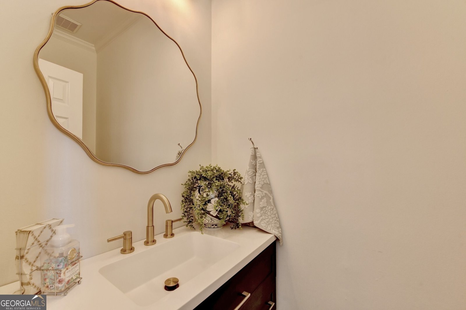 1345 Chattahoochee Run Drive Suwanee - Photo 11