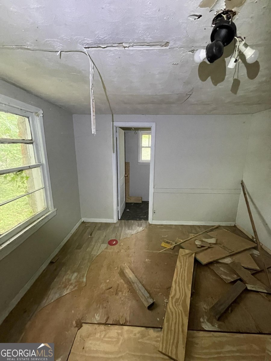 269 Perry Lane Buchanan - Photo 8