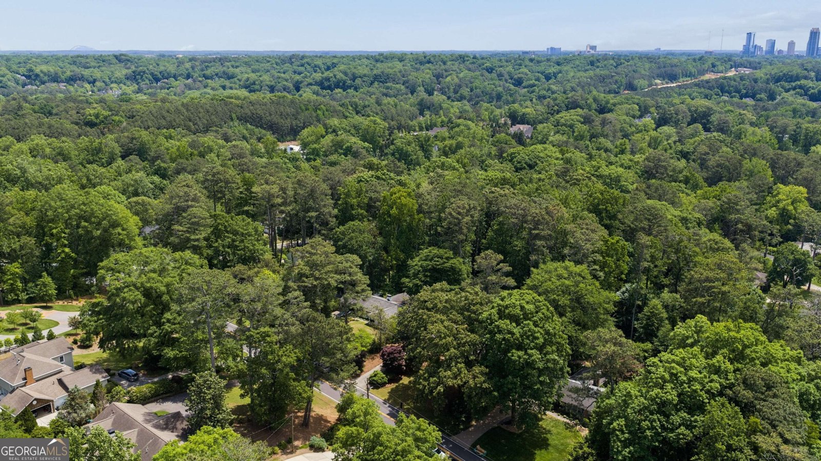 555 High Brook Drive Sandy Springs - Photo 48