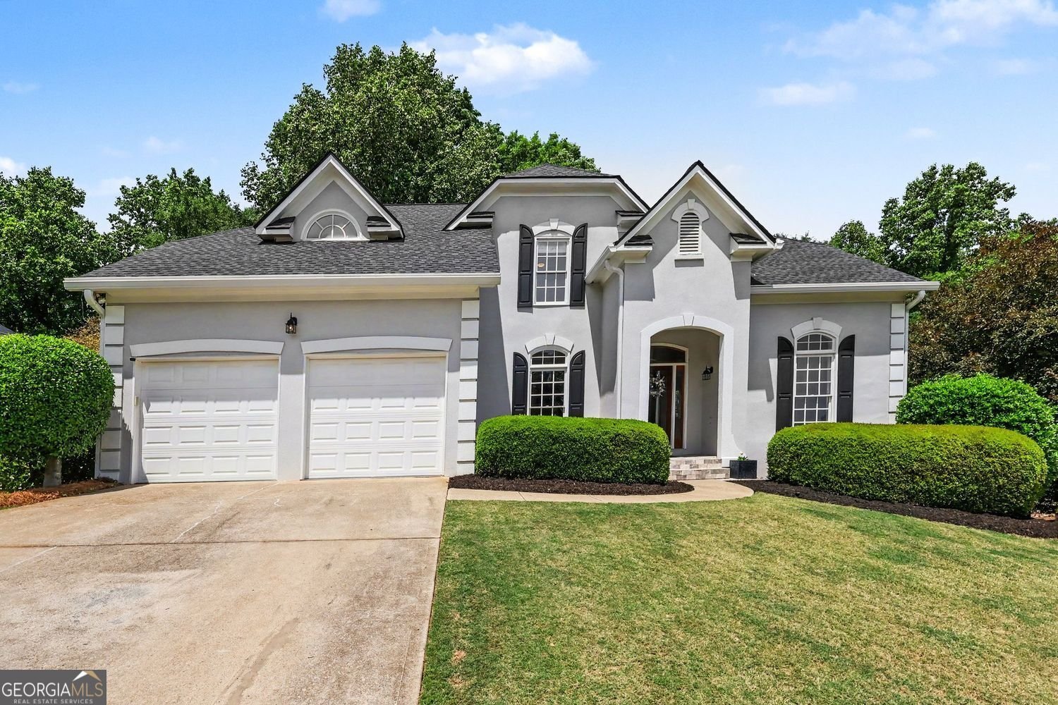 5640 The 12 Fairway Suwanee - Photo 1