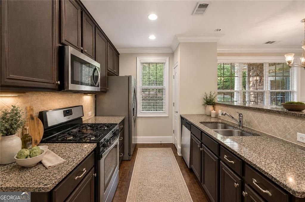 2300 Peachford Road Dunwoody - Photo 12