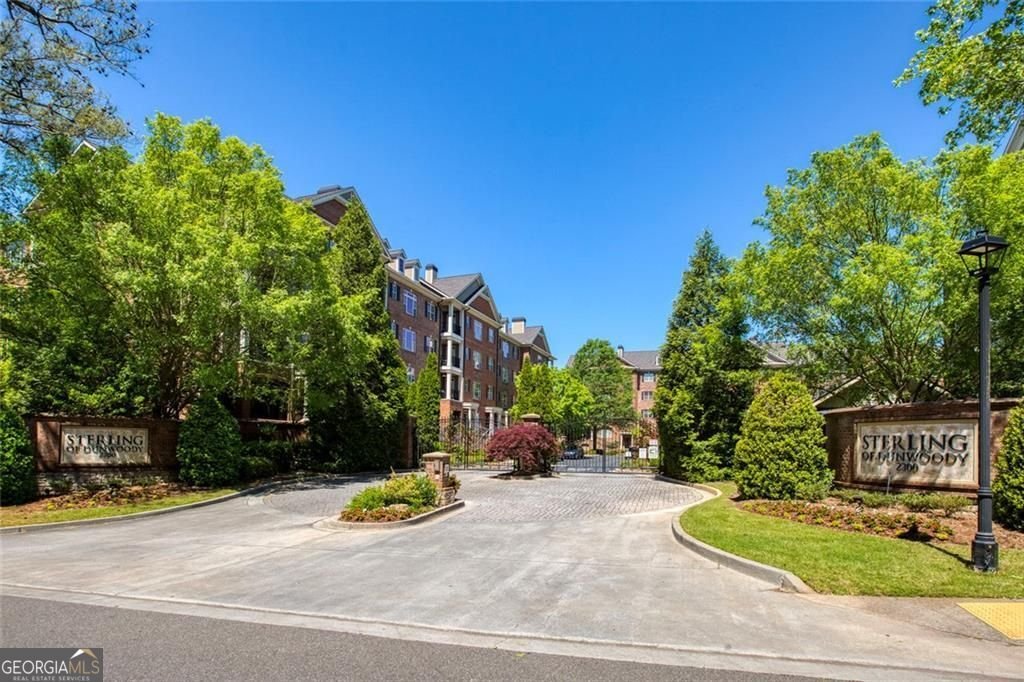 2300 Peachford Road Dunwoody - Photo 38