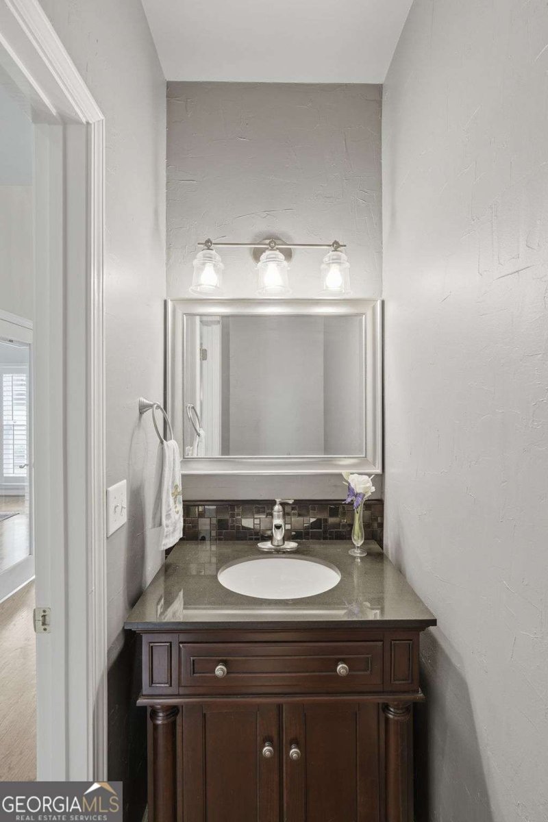 405 Briars Bend Alpharetta - Photo 33