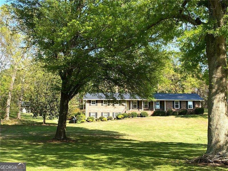 408 Mac Johnson Road Cartersville - main photo