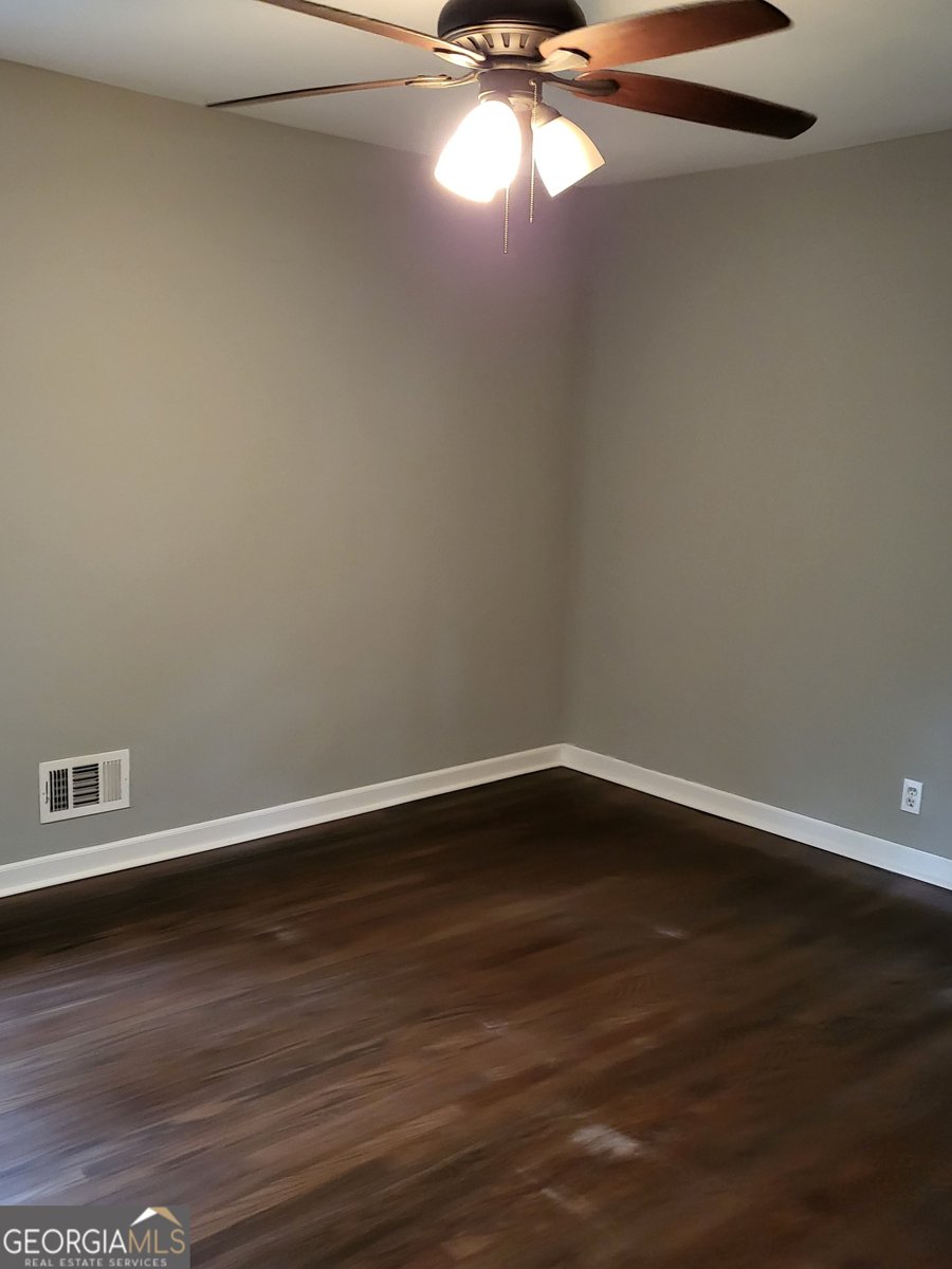 320 Draper Street Warner Robins - Photo 8
