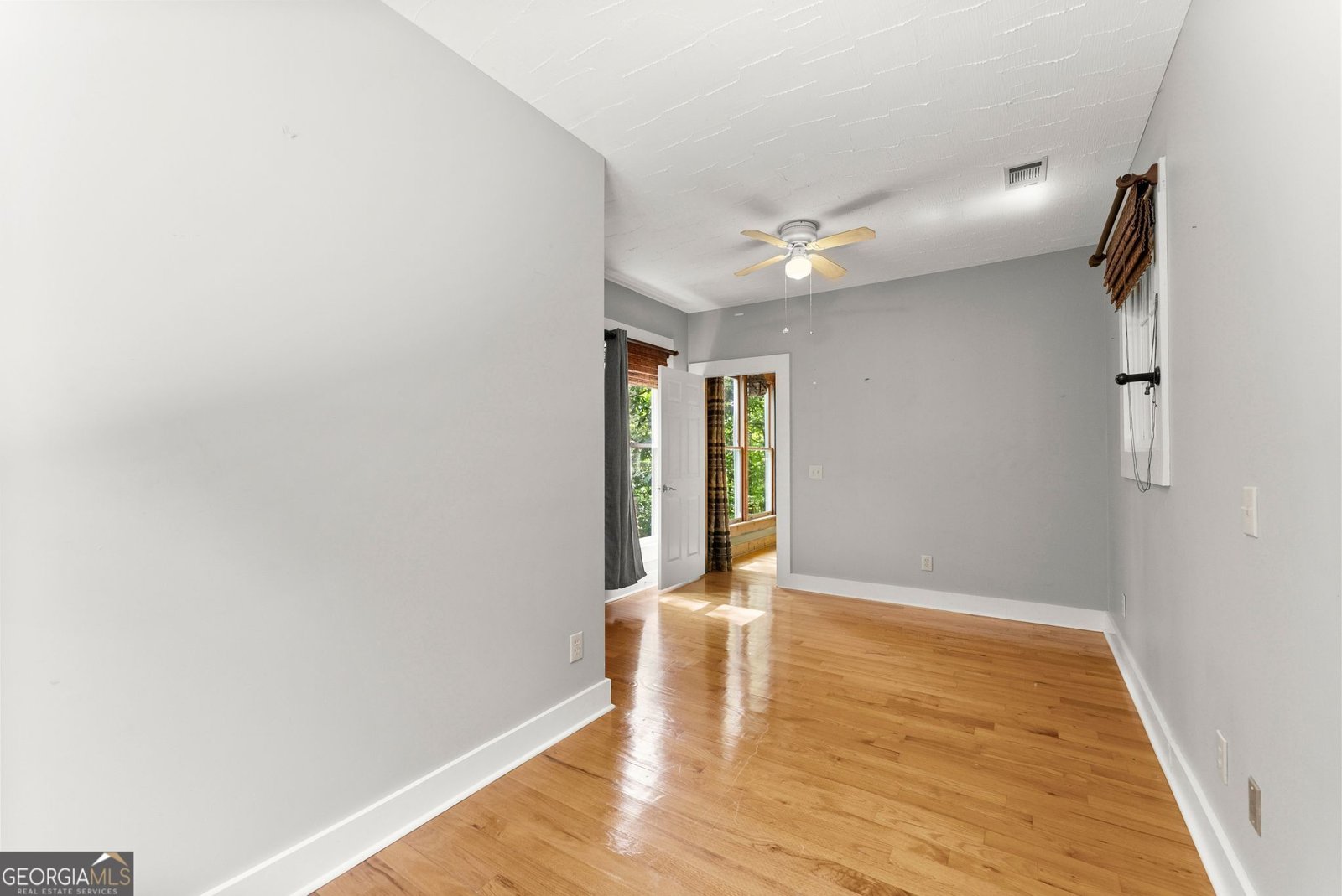 544 Cameron Road Cleveland - Photo 28