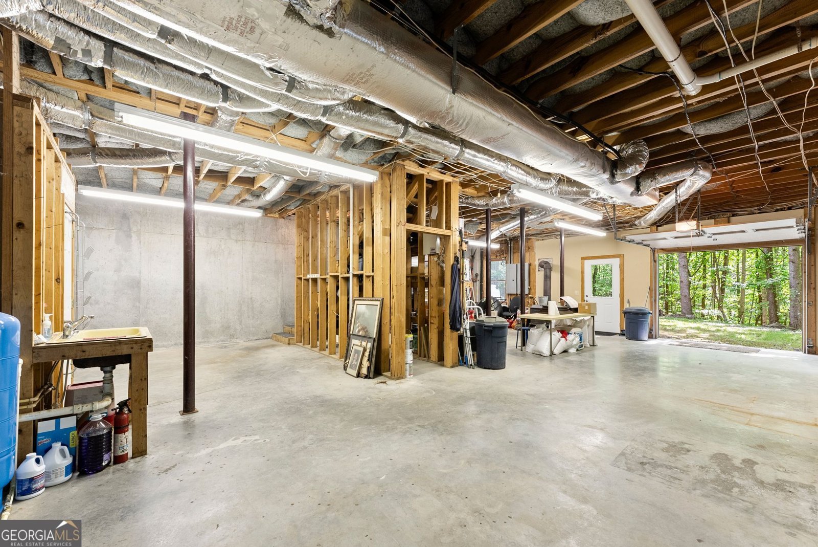 544 Cameron Road Cleveland - Photo 29