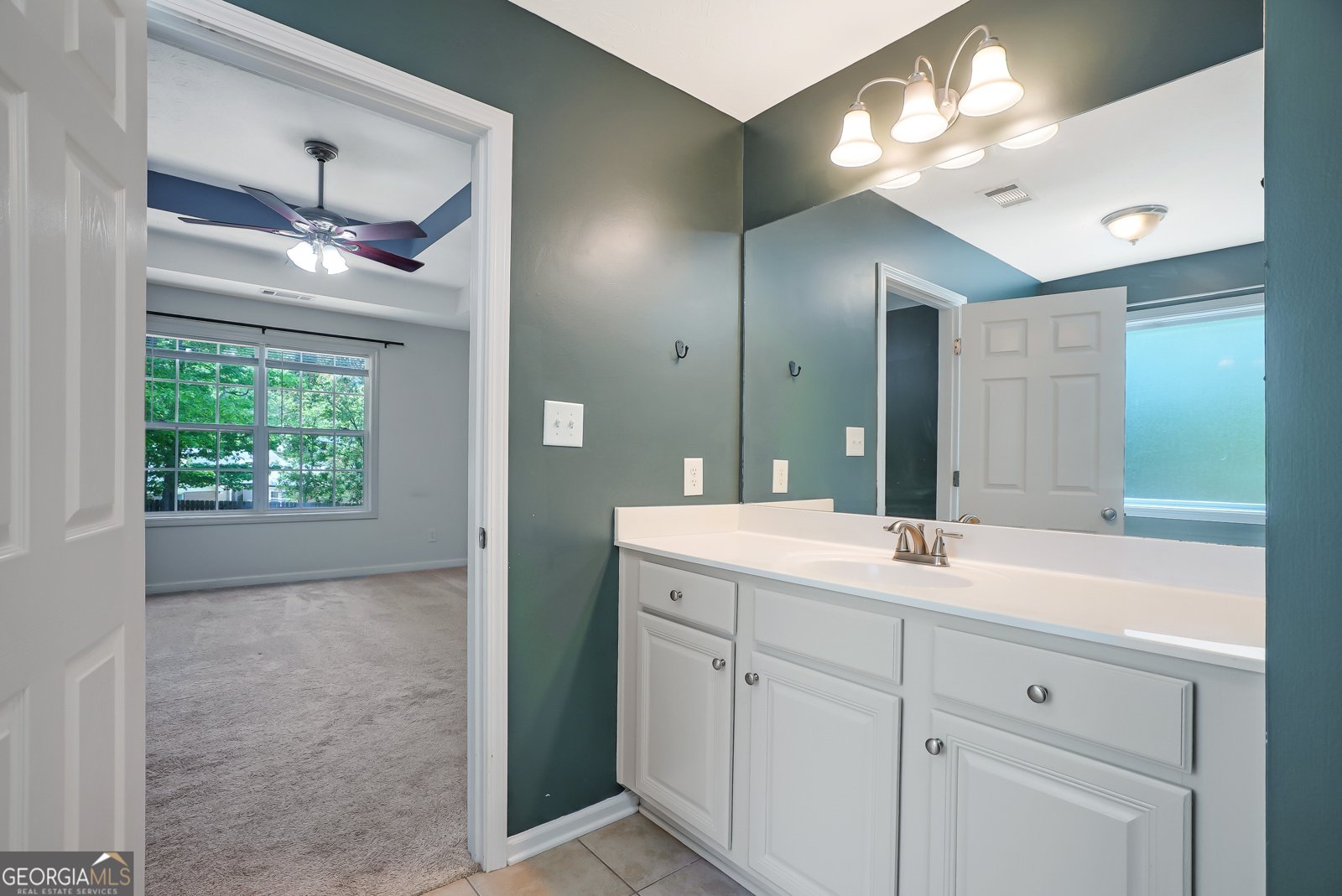 1419 Rainbow Circle Griffin - Photo 10