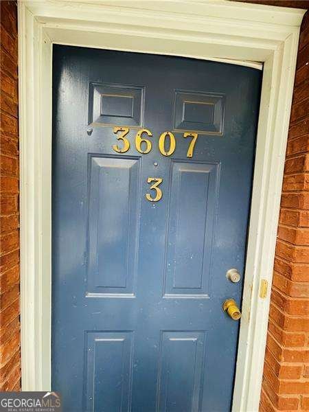 3607 Ginnis Drive Atlanta - main photo