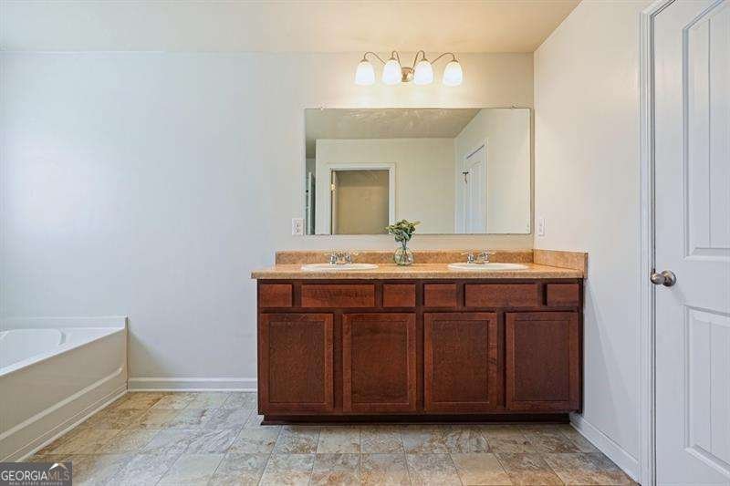 402 Wilshire Court Acworth - Photo 24