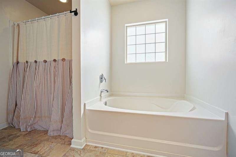 402 Wilshire Court Acworth - Photo 27