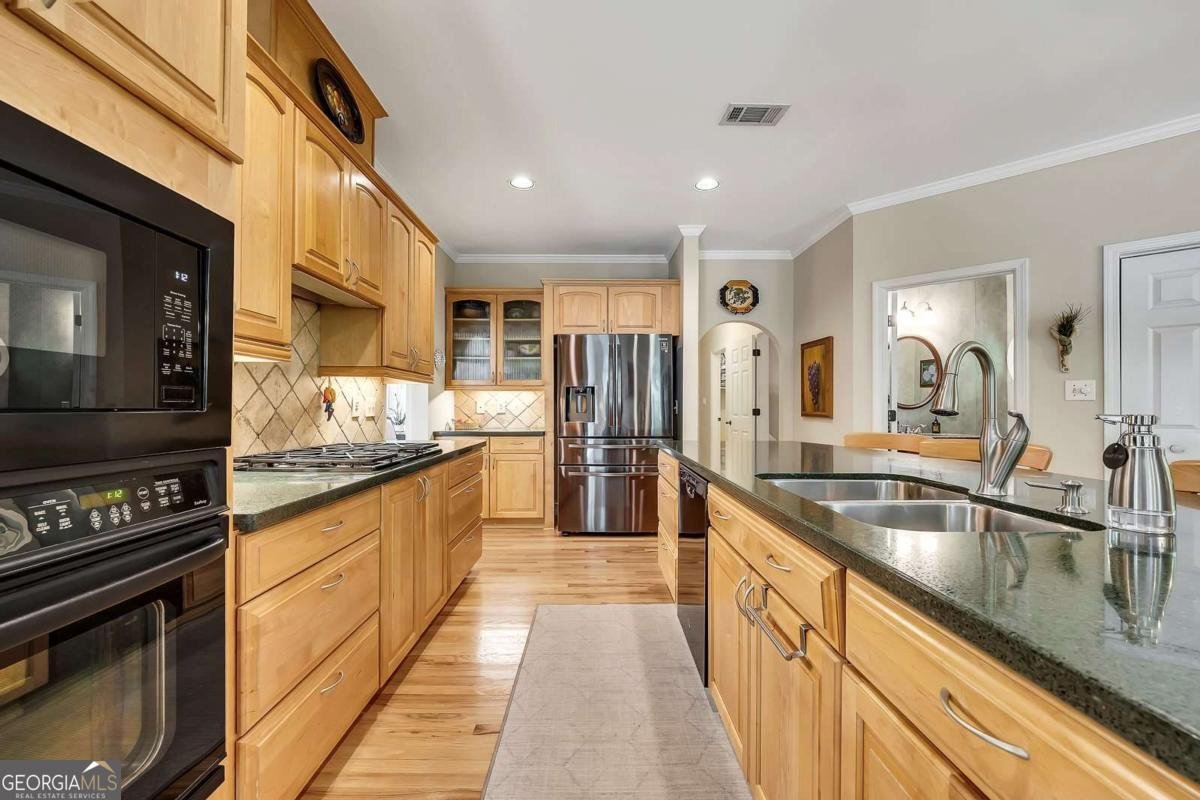1104 Fox Creek Court Woodstock - Photo 13