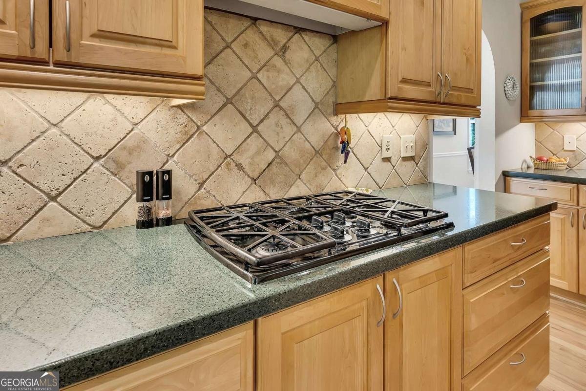 1104 Fox Creek Court Woodstock - Photo 14