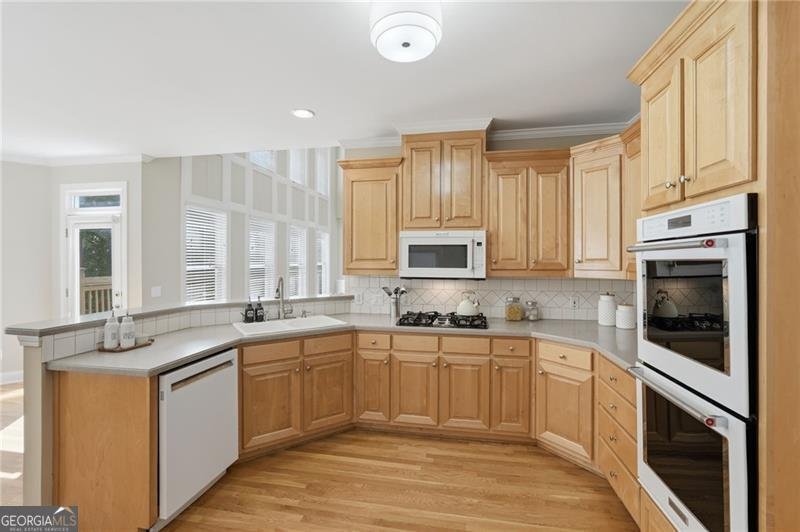 6745 Preston Glen Drive Alpharetta - Photo 11