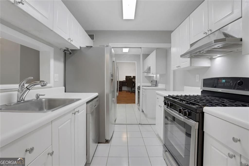 407 Summit North Drive Atlanta - Photo 12