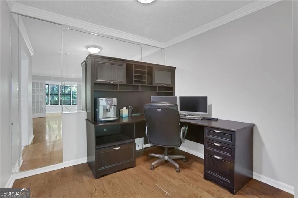 407 Summit North Drive Atlanta - Photo 8