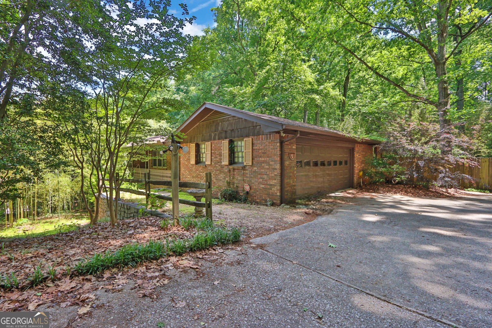 5802 Button Gwinnett Place Norcross - main photo