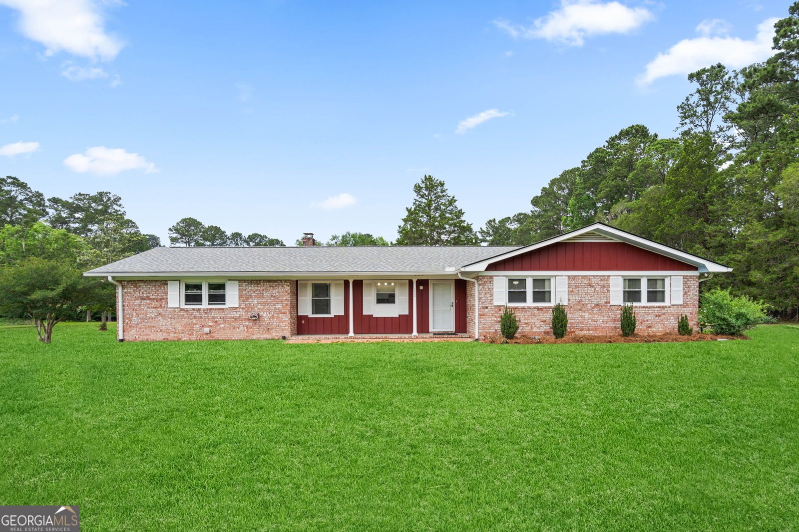 112 Oak Street Rincon - main photo