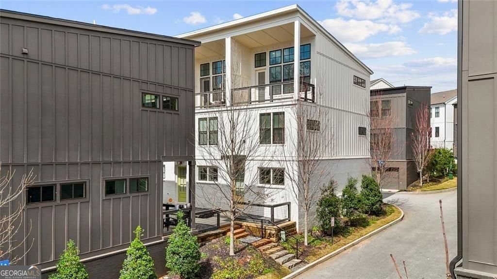 900 Brees Court Atlanta - main photo