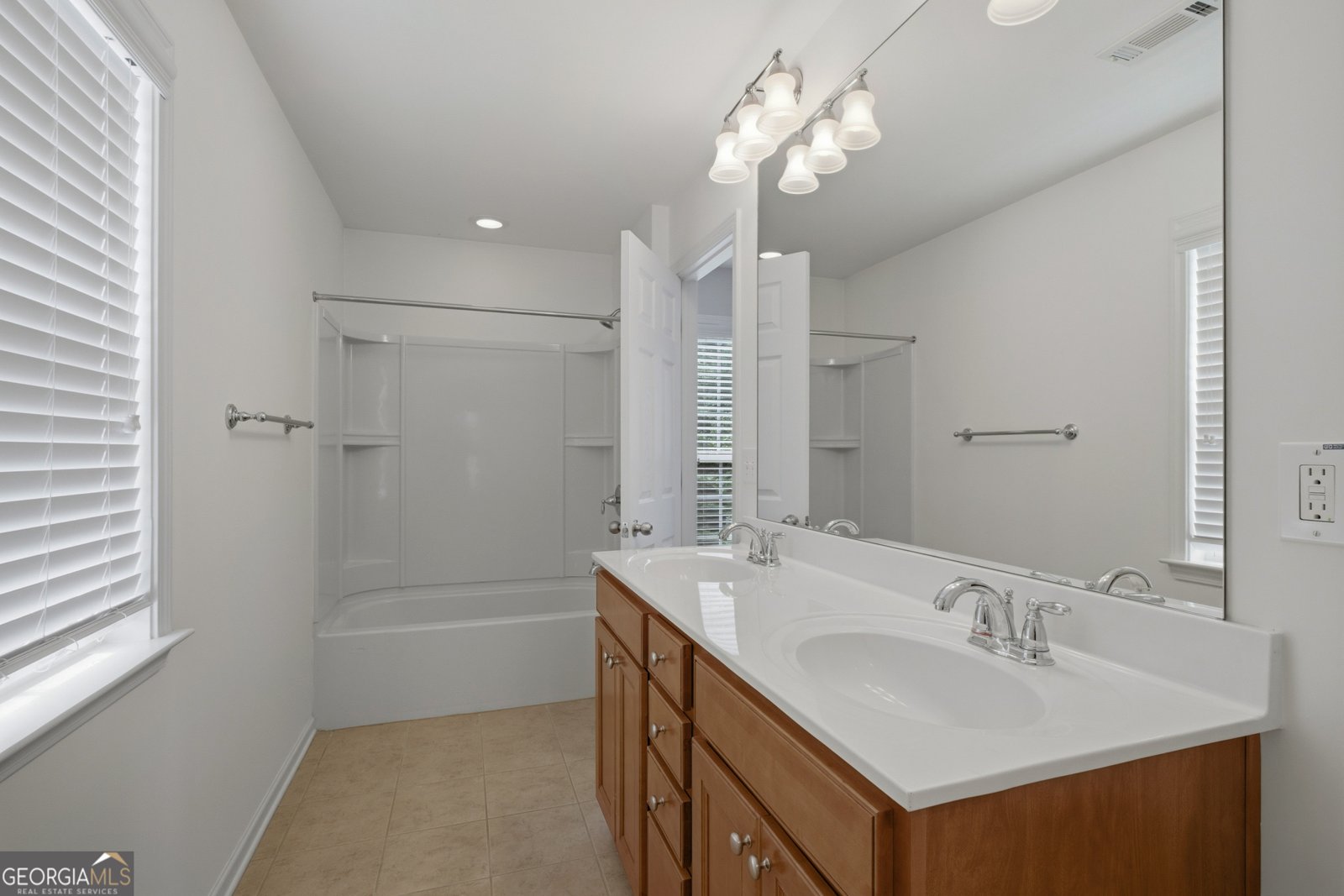 4385 Colchester Creek Drive Cumming - Photo 27