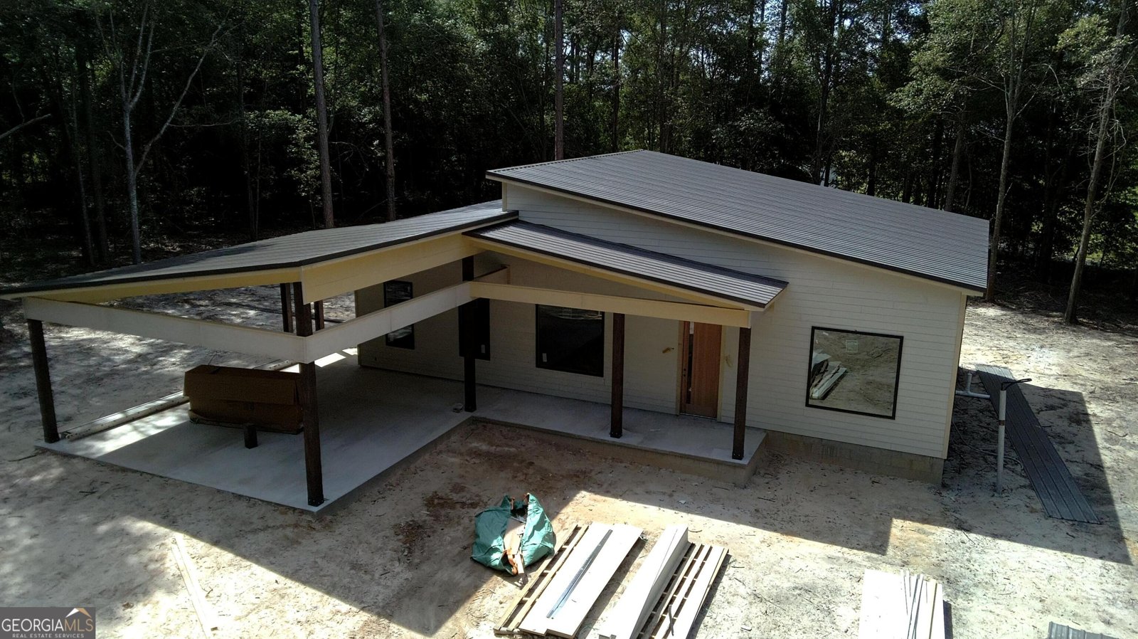 Photo 2