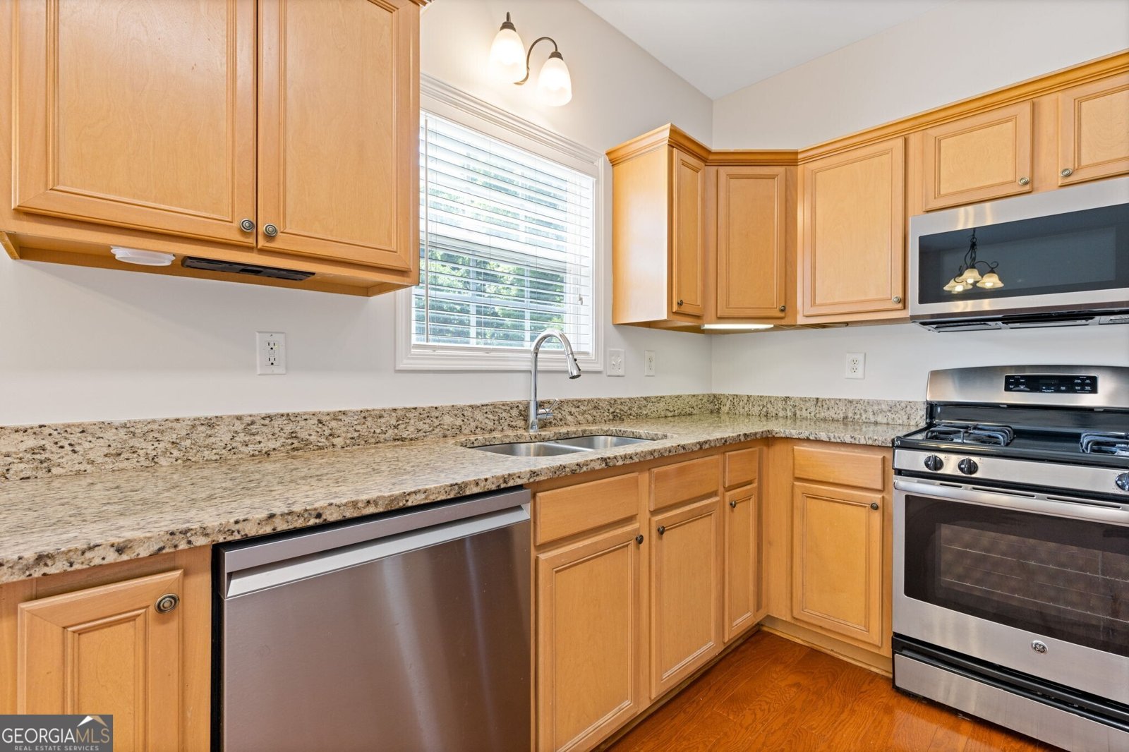 1570 Brooks Pointe Circle Lawrenceville - Photo 10