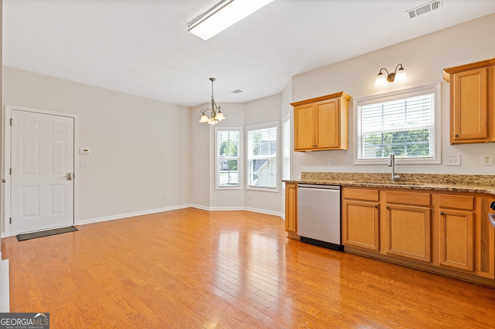 1570 Brooks Pointe Circle Lawrenceville - Photo 14