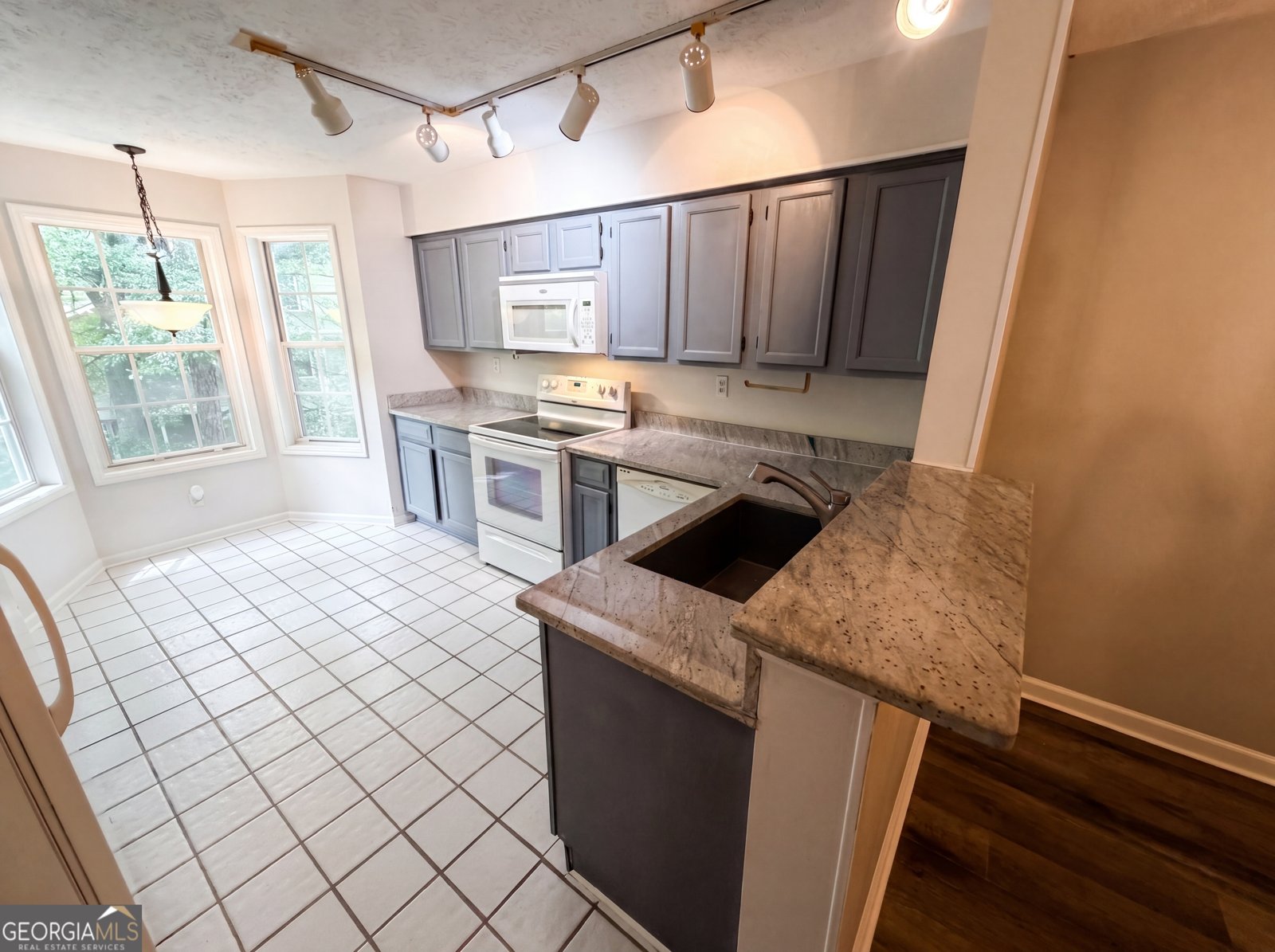 4491 Pineridge Circle Atlanta - Photo 20