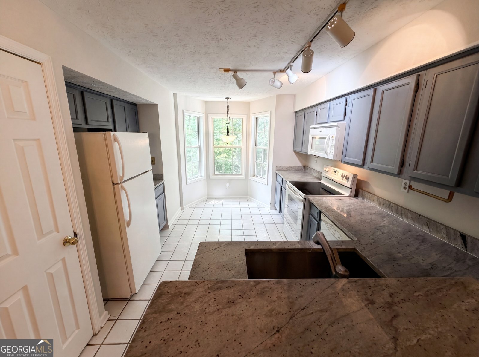 4491 Pineridge Circle Atlanta - Photo 24