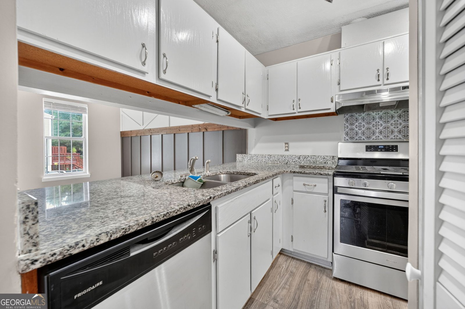 3380 Bayshore Drive Atlanta - Photo 7