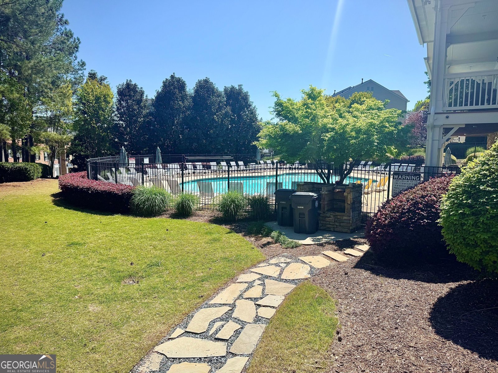 3827 Chattahoochee Summit Drive Atlanta - Photo 30