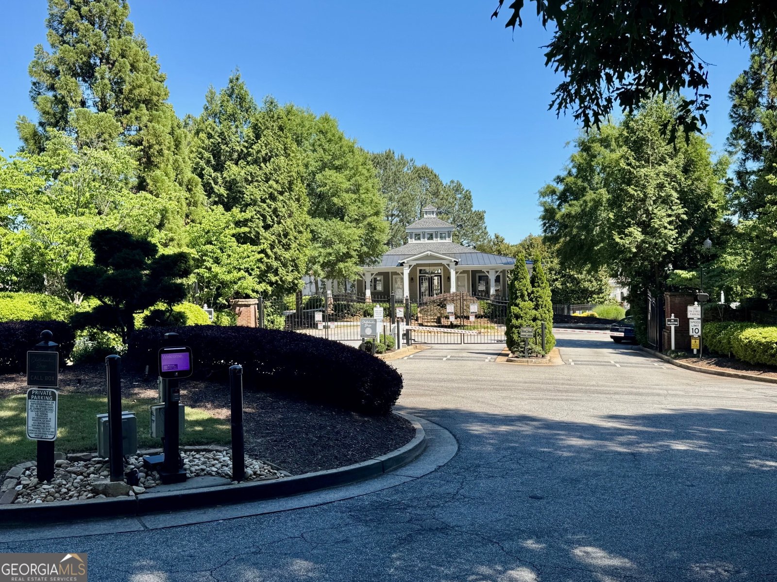 3827 Chattahoochee Summit Drive Atlanta - Photo 32